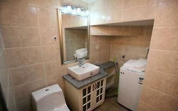 Nanchang Yijia Loft Apartment Hotel Zewnętrze zdjęcie
